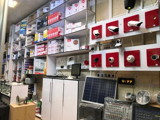 عکس دوربین مداربسته و دزدگیر سیگنال الکترونیک