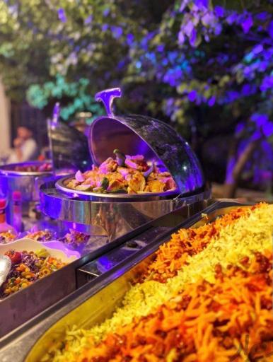 عکس باغسرای آلما