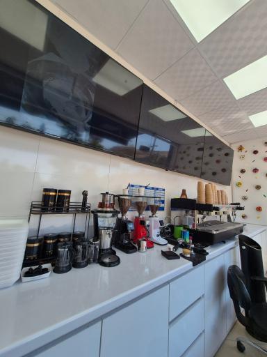 عکس آبمیوه و بستنی شکر شیراز