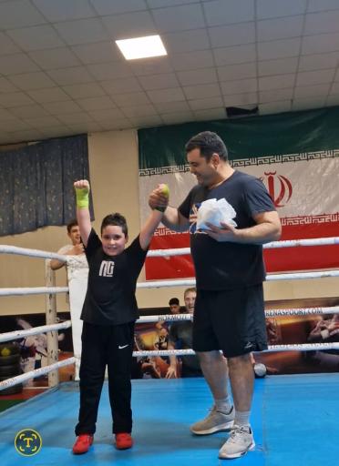 آموزش بوکس امیر رنجی