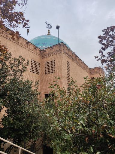 عکس مسجد دانشگاه امام صادق علیه‌السلام