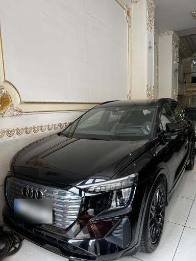 عکس اتو گالری تاج خودرو 