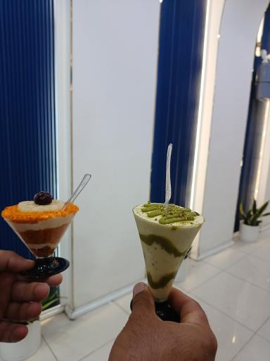 عکس قنادی افضل