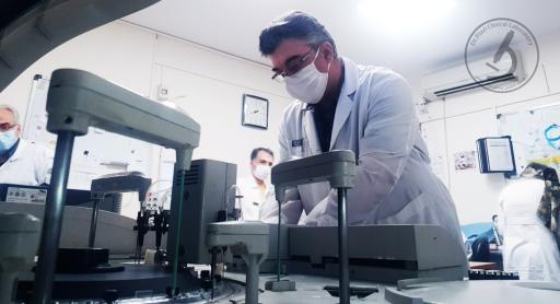 عکس آزمایشگاه دکتر ریاضی