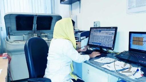 عکس آزمایشگاه دکتر ریاضی