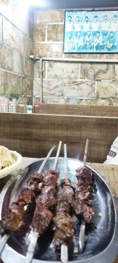 عکس کبابی عمو سیروس