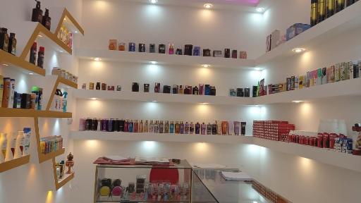 عکس لوازم آرایشی نارس