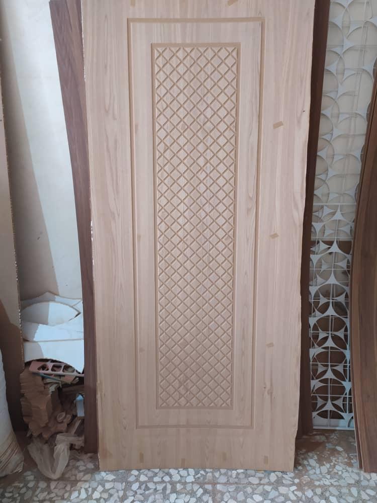 عکس ساخت درب چوبی بهارستان