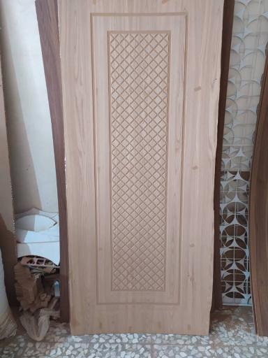 عکس ساخت درب چوبی بهارستان