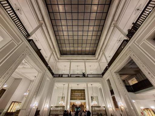 عکس کاخ موزه نیاوران