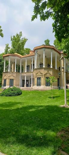 عکس کاخ موزه نیاوران