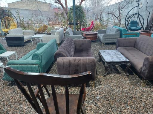 عکس کافه باغ لاویا