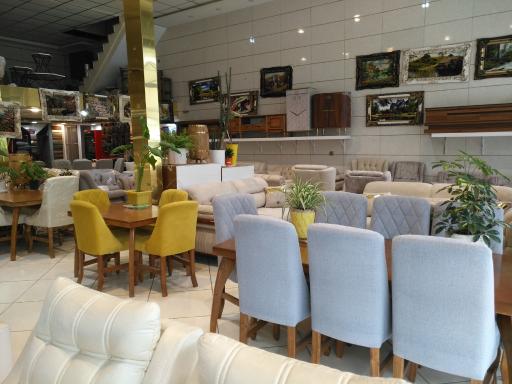 عکس نمایشگاه و فروشگاه مبل پرنیان