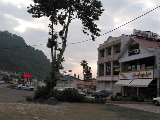 عکس نمایشگاه و فروشگاه مبل پرنیان