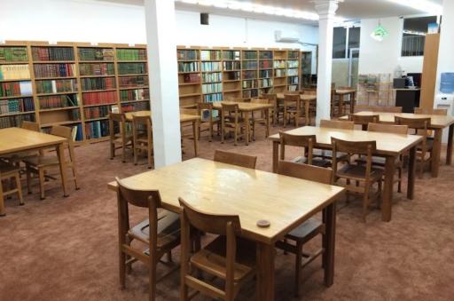 عکس كتابخانه عمومی حضرت آيت الله دهسرخی