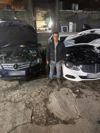 عکس تعمیرگاه فوق تخصصی خودرو های برتر