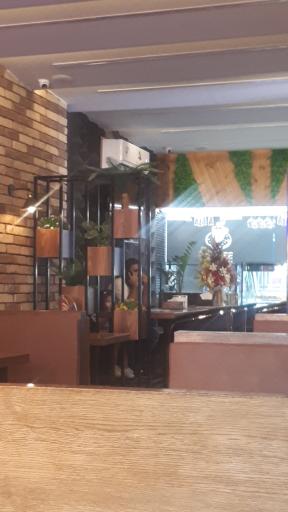 عکس کافی شاپ و فست فود الیزه