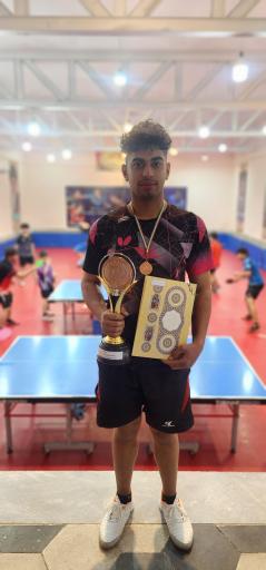 عکس باشگاه تنیس روی میز سردار شهید مختار مهماندوست