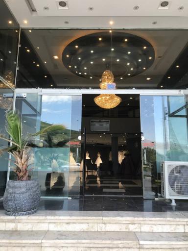 عکس مزون شهر عروس