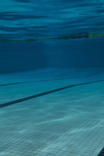 عکس استخر شهدای بسطام