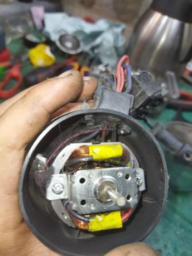 عکس تعمیرگاه لوازم خانگی