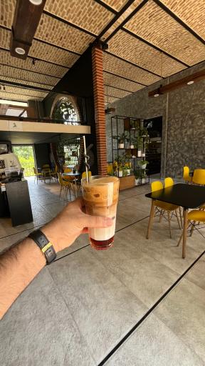 عکس کافه رستوران هور