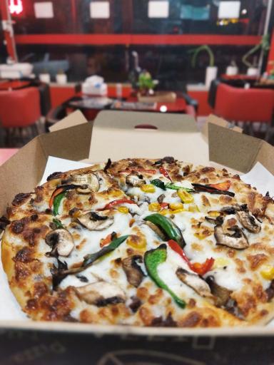 عکس پیتزا تپل