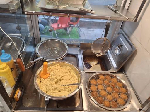 عکس فلافل عربی ابو محمود