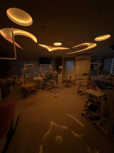 عکس مطب دکتر محمود حدادپور متخصص دندانپزشکی