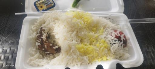 عکس تهیه غذا محمد امین