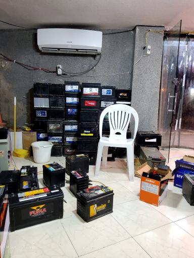 عکس باطری فروشی رویال
