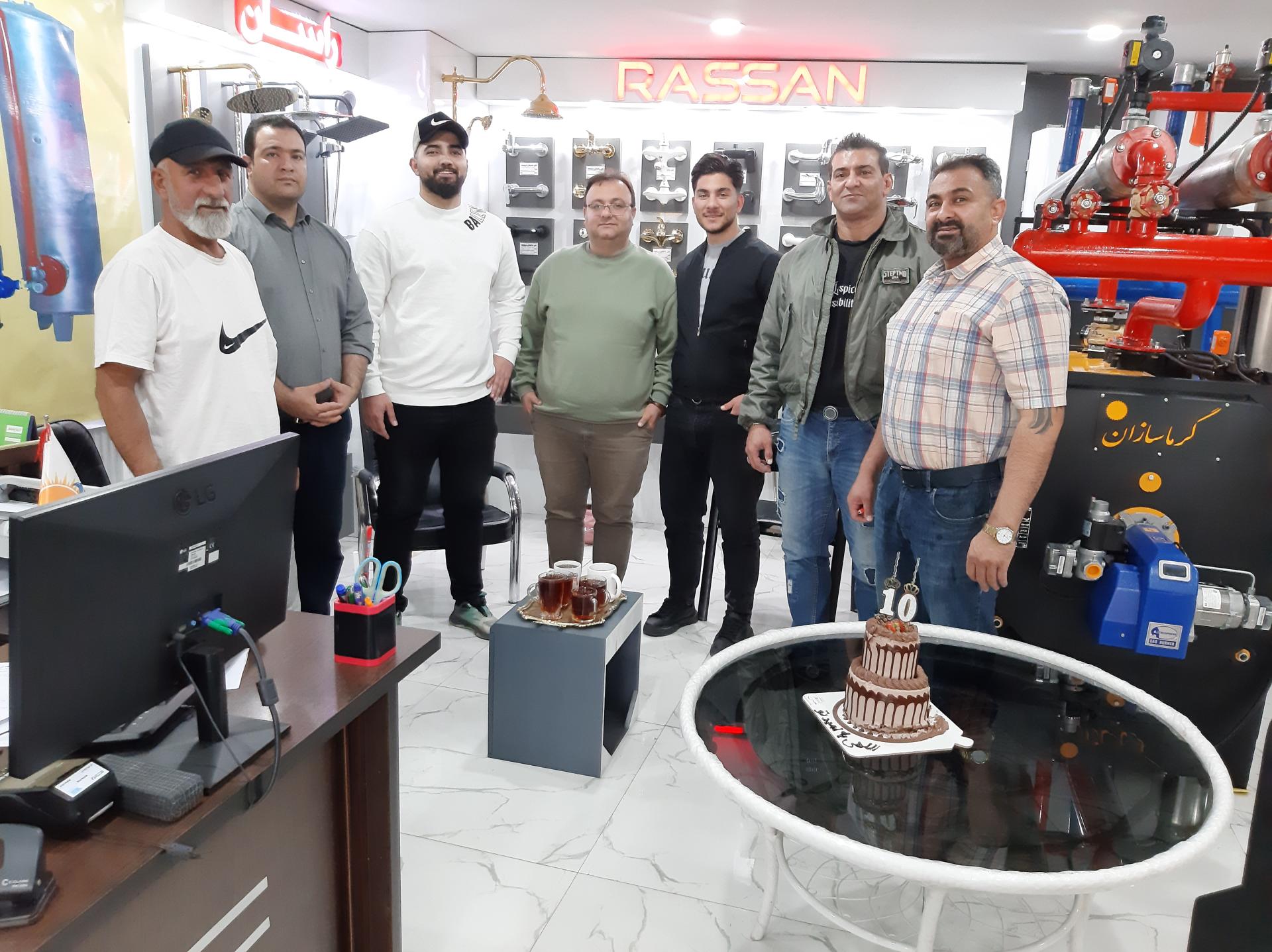 عکس فروشگاه درویشوند (گرماسازان)