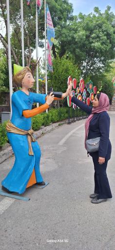 عکس پارک لاله ها