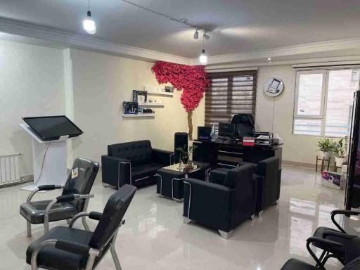 عکس فروشگاه نوین افزار