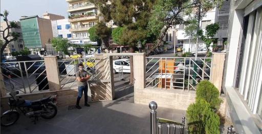 عکس داروخانه و مرکز دارویی ایثار