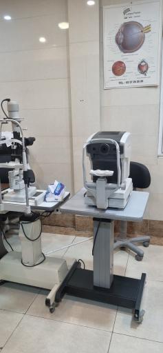 عکس کلینیک بینائی سنجی و عینک سازی سیمین اپتیک 