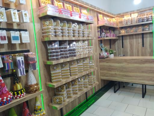 عکس شیرینی سرای پسندیس 