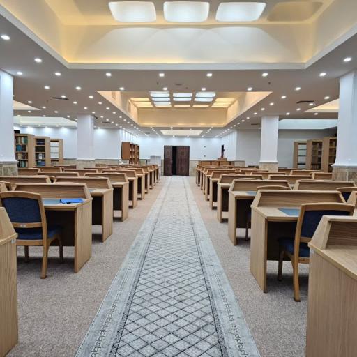 عکس کتابخانه امیرالمومنین 