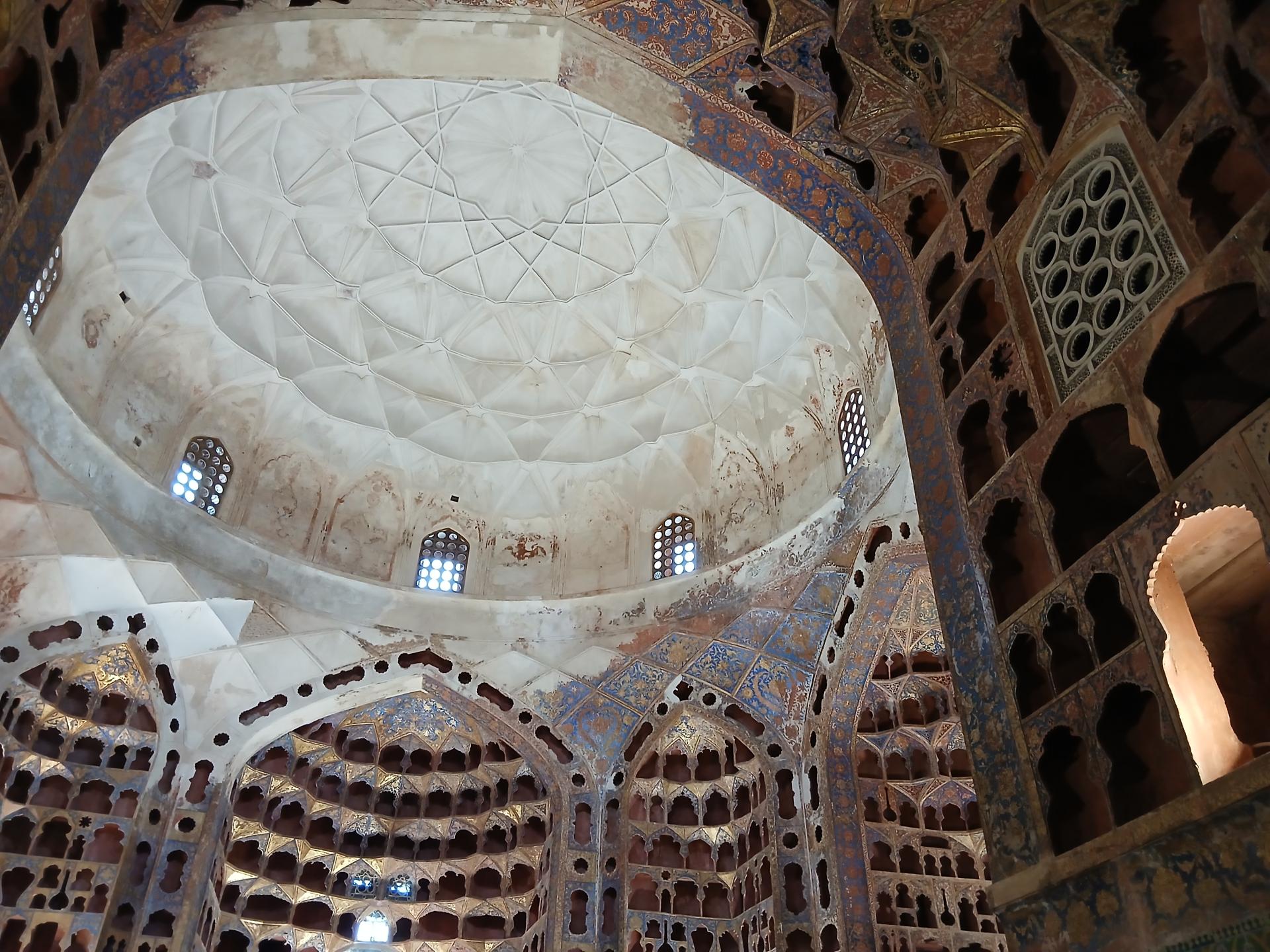 عکس موزه و آرامگاه شاه اسماعیل صفوی