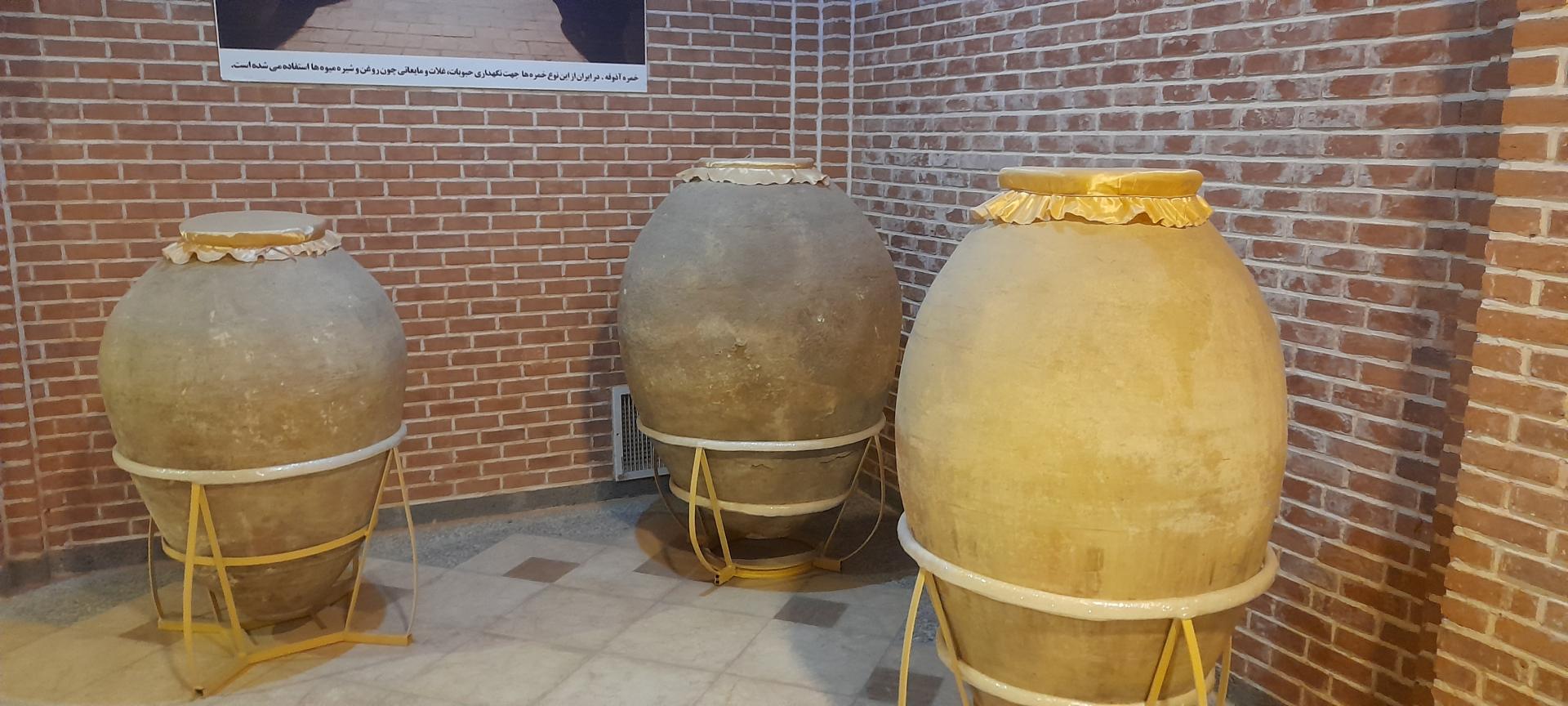 عکس موزه و آرامگاه شاه اسماعیل صفوی