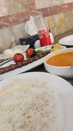 عکس رستوران حاتم