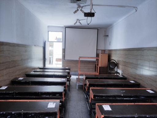 عکس آموزشگاه زبان شکوه رسالت پسرانه