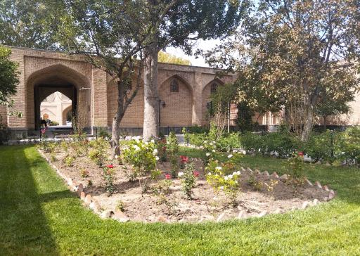 عکس موزه و آرامگاه شاه اسماعیل صفوی
