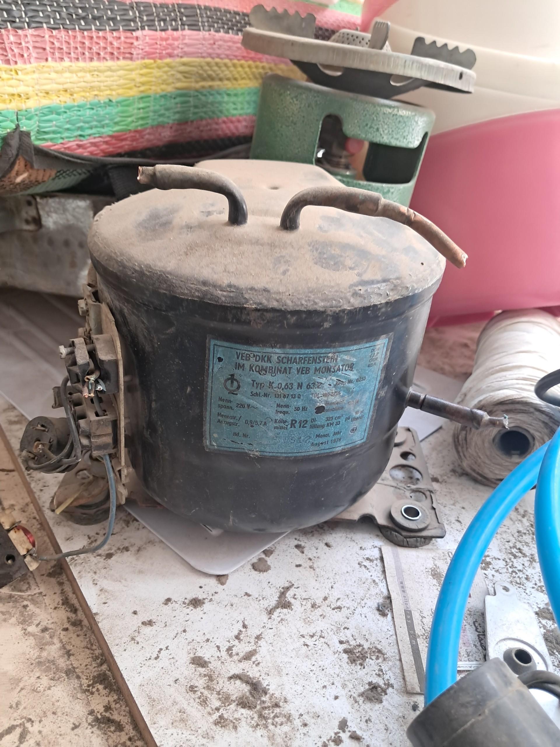 عکس تعمیرات یخچال باقری