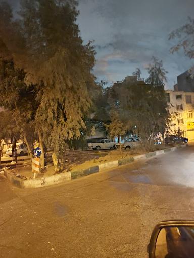 عکس میدان سه گوش 