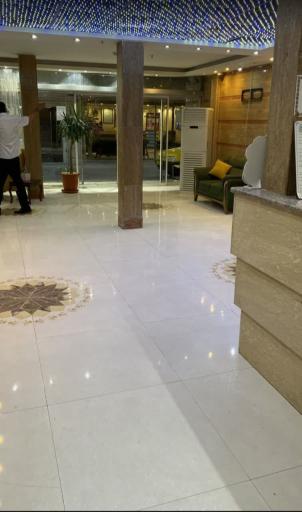 عکس هتل سبز طلایی