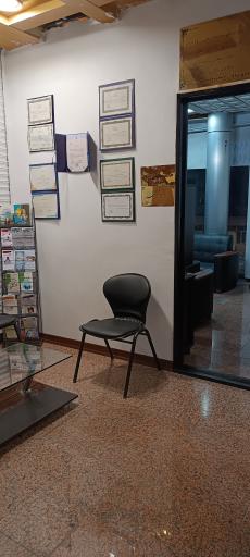 عکس دفتر مشاوره حامد محقق زاده