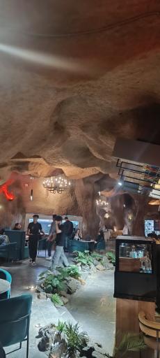 عکس کافه رستوران ققنوس