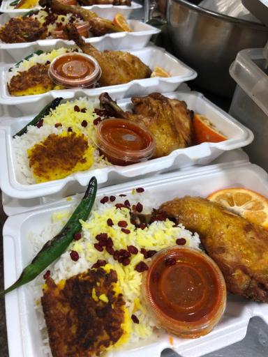 عکس تهیه غذای اطلس