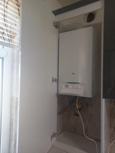 عکس نمایندگی مجاز بوتان فتحی